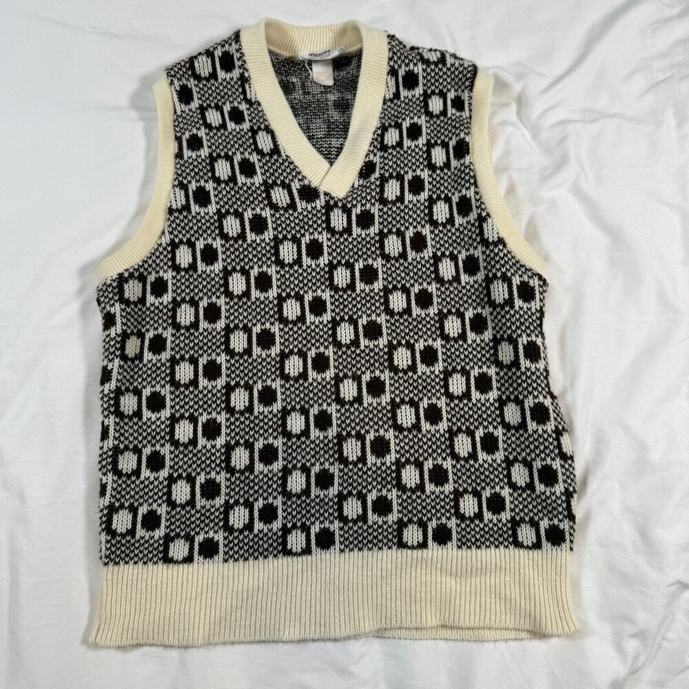 Vintage 70s montgomery ward sweater vest geometric knit patter size medium